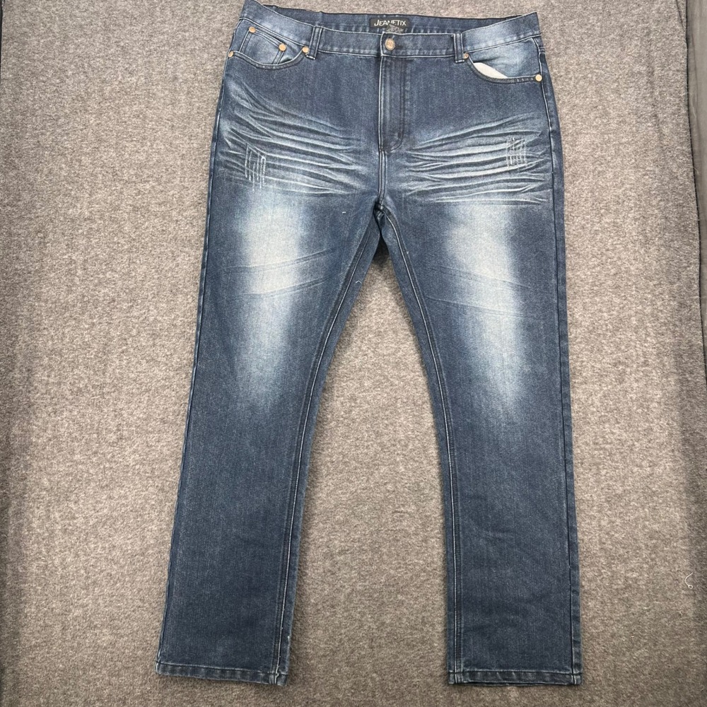 Jeanetix Womens Size 40 Straight Leg Medium Wash Whiskered Distressed Jeans